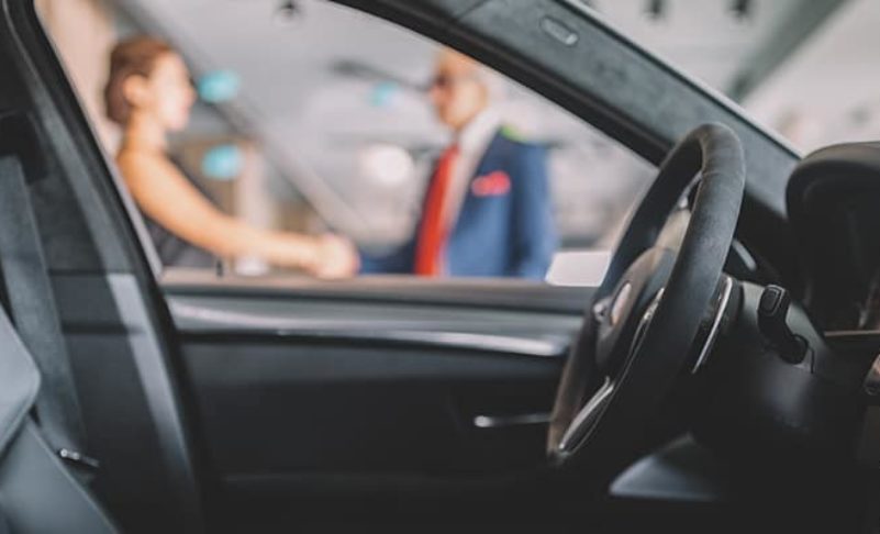 Best Time To Buy a Car in Canada: Best Month and Best Day